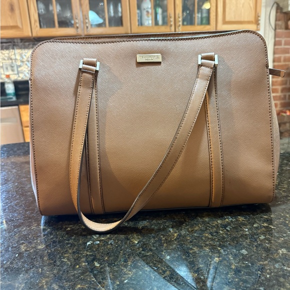 kate spade Handbags - Kate Spade Brown Leather Tote